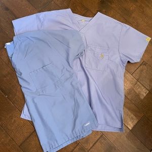 Ceil blue scrub tops large NWOT